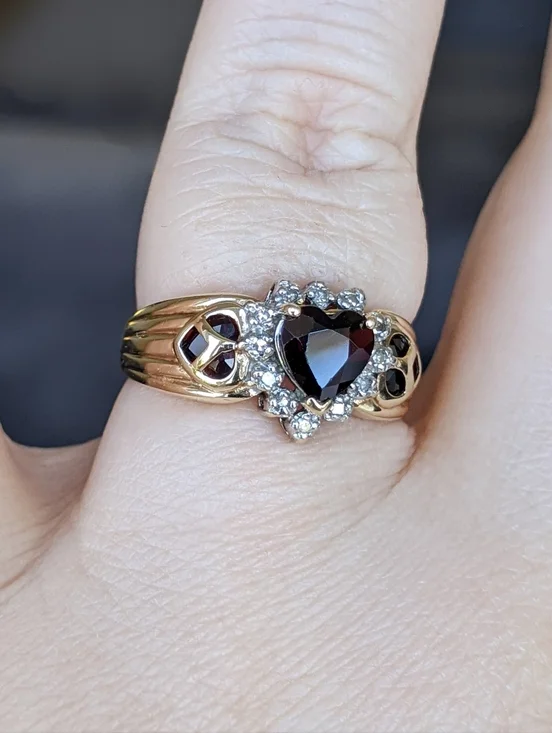 Antique 10K Gold Heart Cut Garnet Ring with Diamond Halo - Picture 7 of 14